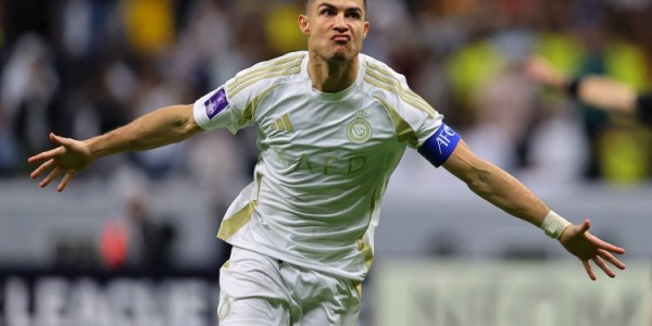 开云体育-🚨外媒独家：C罗已获高层授权，亲自挑选引援名单&amp;amp;主导转会谈判