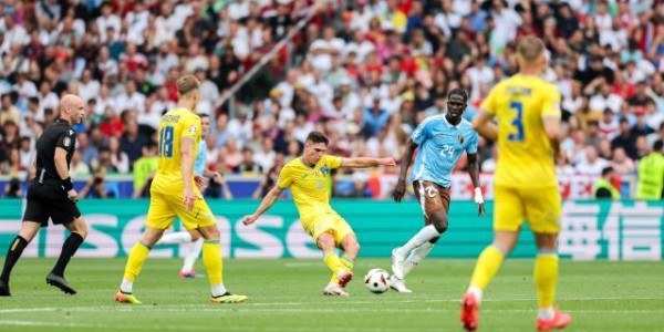 开云体育-【欧洲杯】卢卡库10射0收，E2比利时跟D2法国硬碰硬